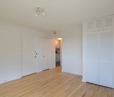 Condo for rent, Montréal (Côte-des-Neiges/Notre-Dame-de-Grâce) - Photo 5
