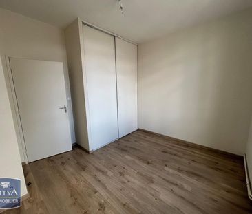 Location Appartement 5 pièces 114m² ST ETIENNE 42000 - Photo 3