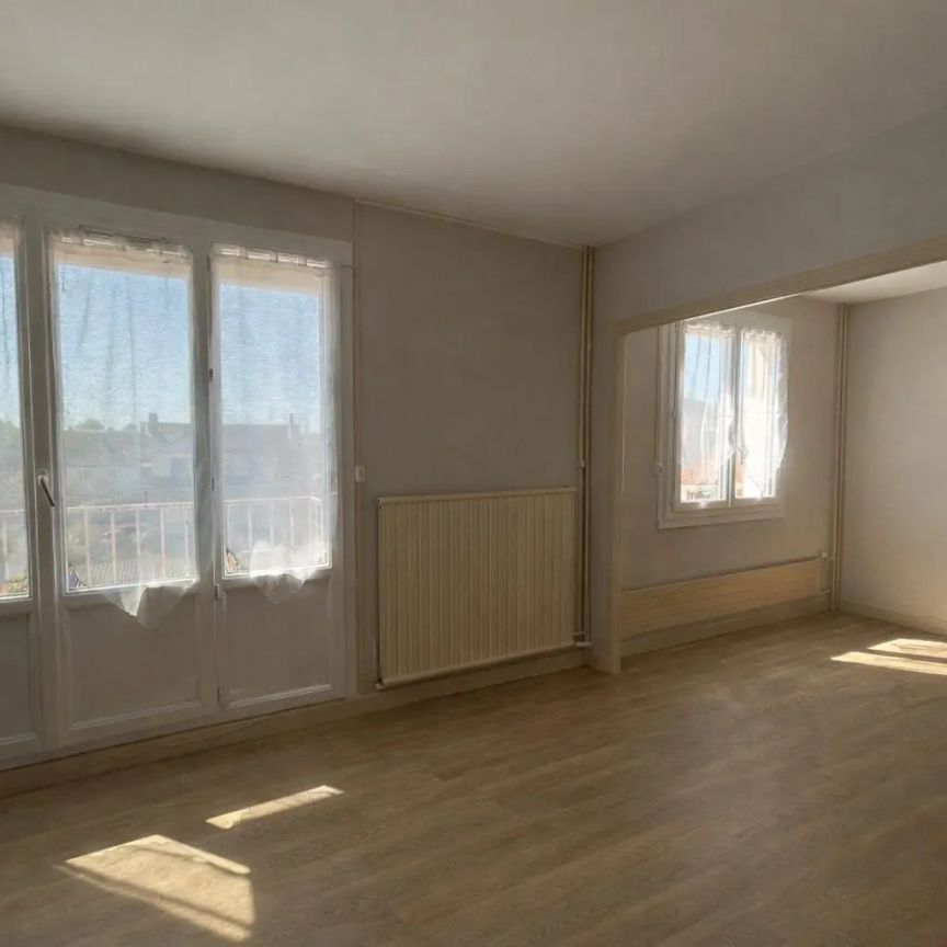 Appartement à louer 4 pièces 83.18m² - Photo 1