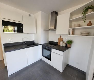 Location Appartement 2 pièces 39m² CRAPONNE 69290 - Photo 4
