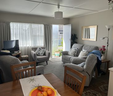 One bedroom Unit with easy walking to Mall - Photo 6