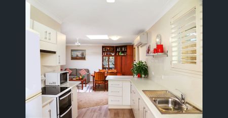 Modern Home in a Sought-After Location - Photo 3