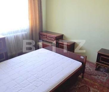 Apartament 4 camere, 90 mp, decomandat, zona strazii Parang - Fotografie 5