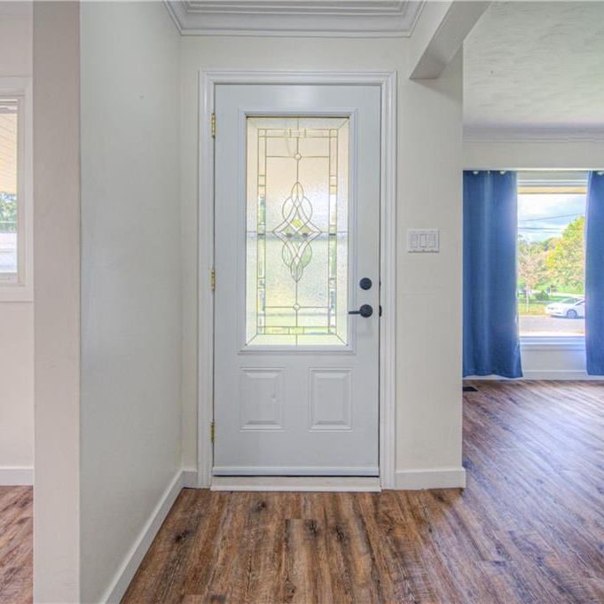 For Lease - 24 Prince Street, Waterloo, Ontario - Photo 1