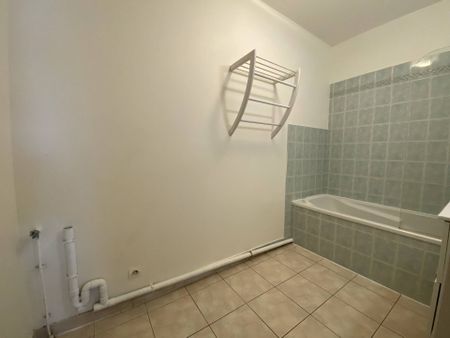 Location appartement 3 pièces 70 m² à Valence (26000) - Photo 5