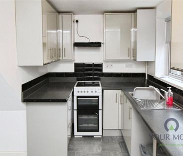 2 bedroom terraced house to rent - Photo 3