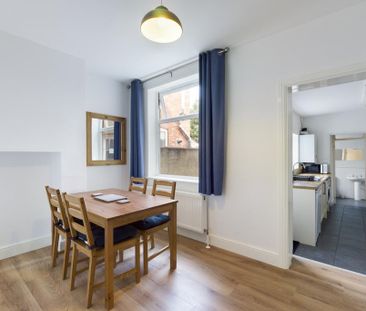 4 bedroom house share to rent - Photo 1