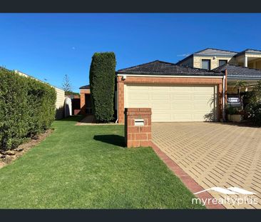 31 Rapallo Grove, Madora Bay, WA 6210 - Photo 1