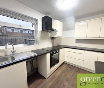 3 bedroom semi-detached house to rent - Photo 6