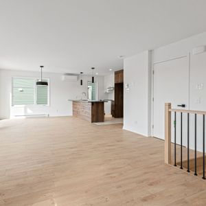 4 1/2 Dans Un Triplex Neuf - Photo 2