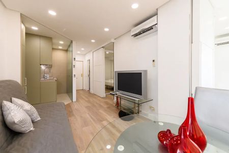 Calle de Orense, Madrid, Community of Madrid 28020 - Photo 3