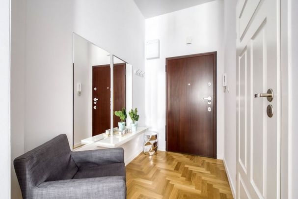 2-pokojowy apartament w kamienicy na Poznańskiej - Zdjęcie 1