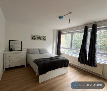 1 bedroom in a flat share to rent - Photo 4