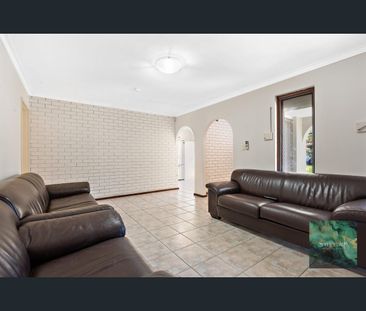 8 Kerun Ct, Armadale, WA 6112 - Photo 4
