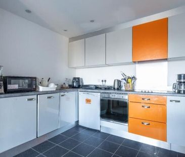 2 bedroom apartment to rent - Photo 6