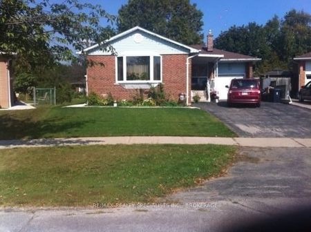 For Lease - 23 Tunbridge Crescent, Toronto, Ontario - Photo 4