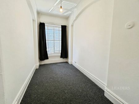 2 bedroom apartment to rent Kenilworth Road, Leamington Spa, Warwickshire, CV32 - Photo 2