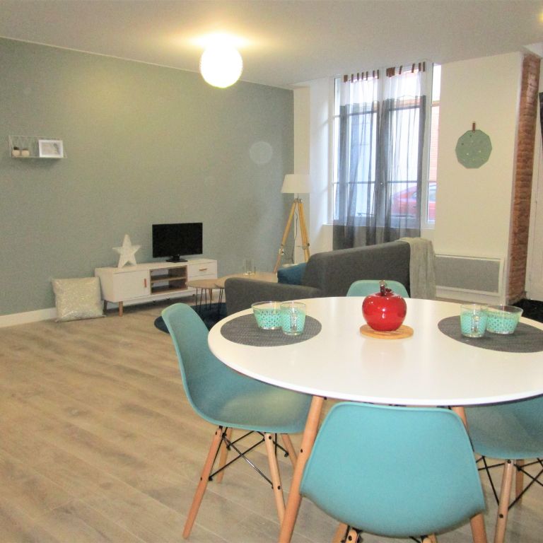 Location Appartement 1 pièce 53m² - Photo 1