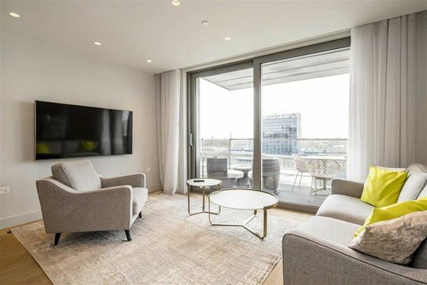 Canalside Walk, Hyde Park, W2 - Photo 1