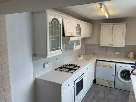 2 bed terraced house to rent in Malakoff Road, Great Yarmouth, NR30 - Photo 5