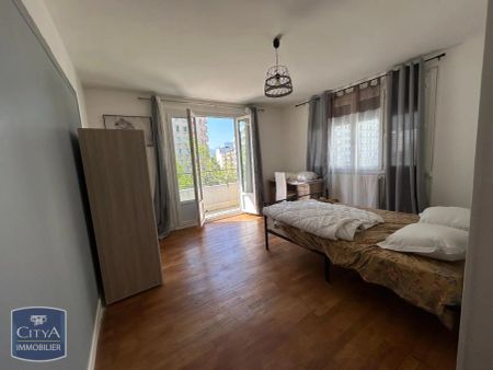 Appartement à louer 4 pièces 95.33m² - Photo 2