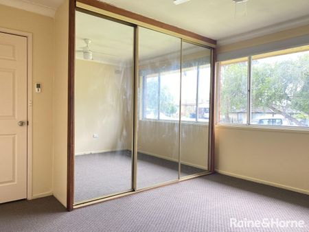 FABULOUS LOCATION ! - Photo 2