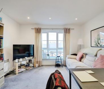 1 bedroom flat to rent - Photo 6