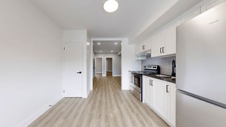 For Lease - 253 Oakwood Avenue Unit# 1, Toronto, Ontario - Photo 3