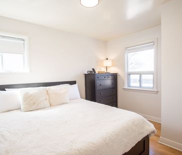 For Lease - 42 Sunray Crescent, Toronto, Ontario - Photo 4