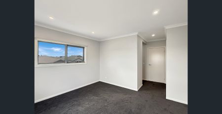 🏡 3-Bedroom townhouse in Eynesbury - Photo 5