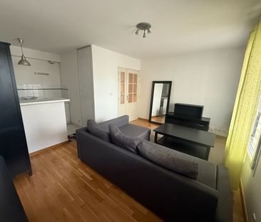 Location Appartement 2 pièces 38m² - Photo 2