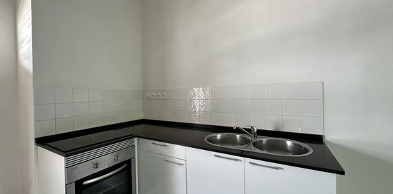 Location Appartement 2 pièces 38m² CAYENNE 97300 - Photo 2