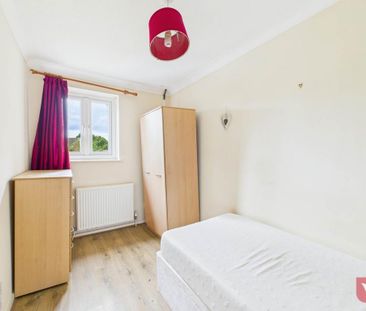 House share to rent - Photo 3