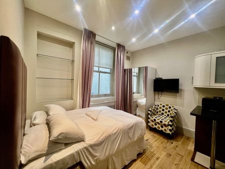 Studio Flat, Collingham Road, SW5 - Photo 2