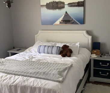 For Lease - 304 Elmview Gardens, Georgina, Ontario - Photo 4