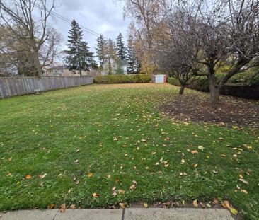 For Lease - 24 Fulham Street, Toronto, Ontario - Photo 2