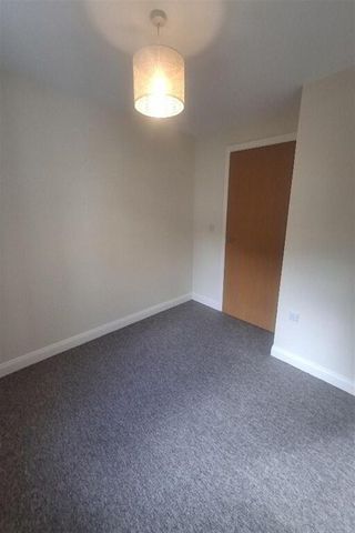 36 The Skye Buildings, Drumadoon Square, Dundonald, Belfast, BT16 2QN - Photo 3