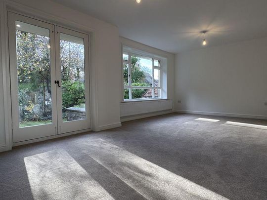 3 bedroom detached bungalow to rent - Photo 1