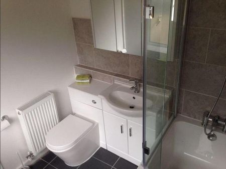 3 bedroom house share to rent - Photo 4