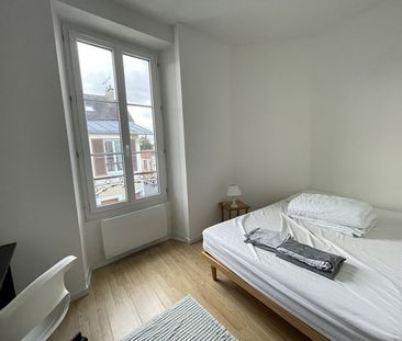 Location Appartement 2 pièces 26m² - Photo 2