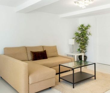 8 bedroom luxury Villa for rent in Marbella, Andalusia - Photo 5