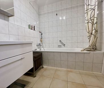 Große 2 Zi.- Gartengeschoss-Wohnung mit großer Terrasse und Privatg... - Photo 6