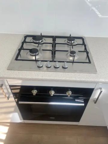 “BEAUTIFUL MORDERN GRANNYFLAT” - Photo 5