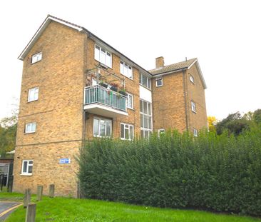 CanterburyWhitehall Close, CT2 8BG, Canterbury - Photo 1