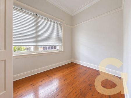 Spacious Living in a Sought-After Location - Photo 5