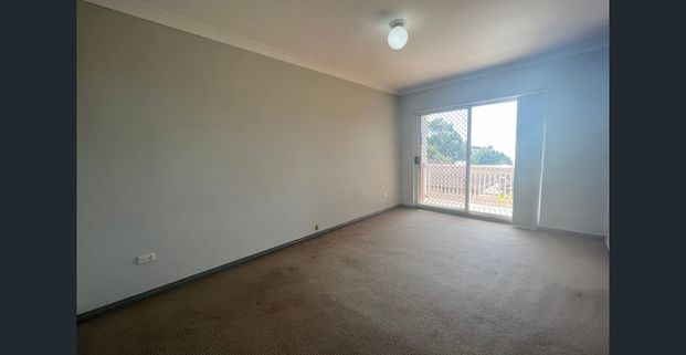 TWO BEDROOM TOWNHOUSE - Photo 1