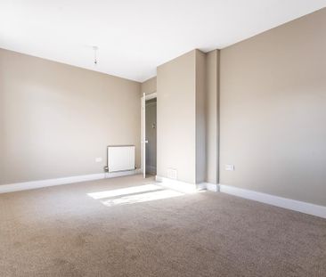 3 bedroom detached house to rent - Photo 4