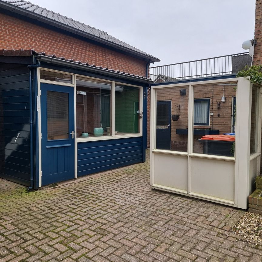 Te huur: Wethouder Van Akenstraat 26, 4185 NC Est - Photo 1