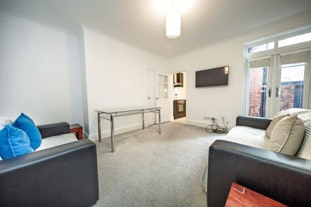 2 bedroom apartment to rent - Photo 2