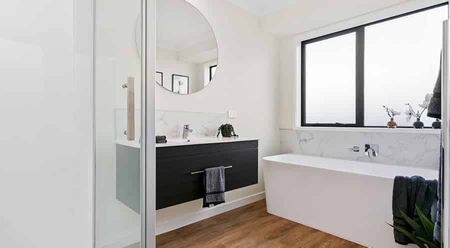 4 Bedroom Executive home - Photo 5